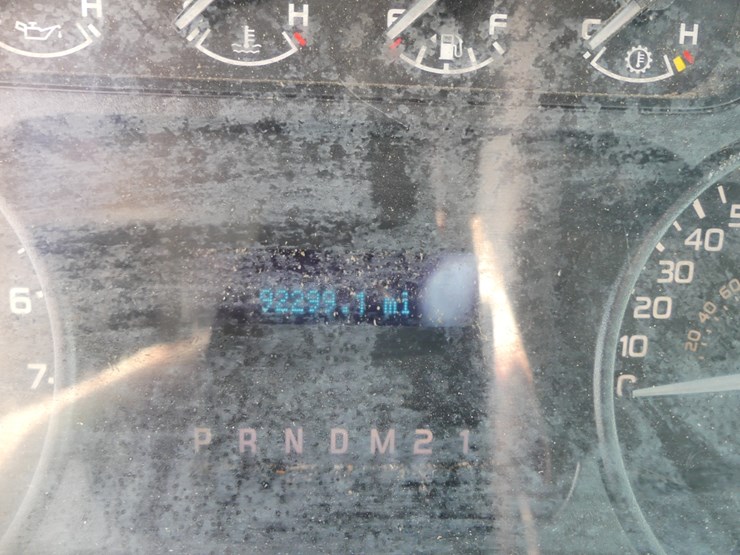 2012-ford-f150-xl-image-12