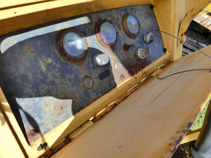 deere-450e-image-11