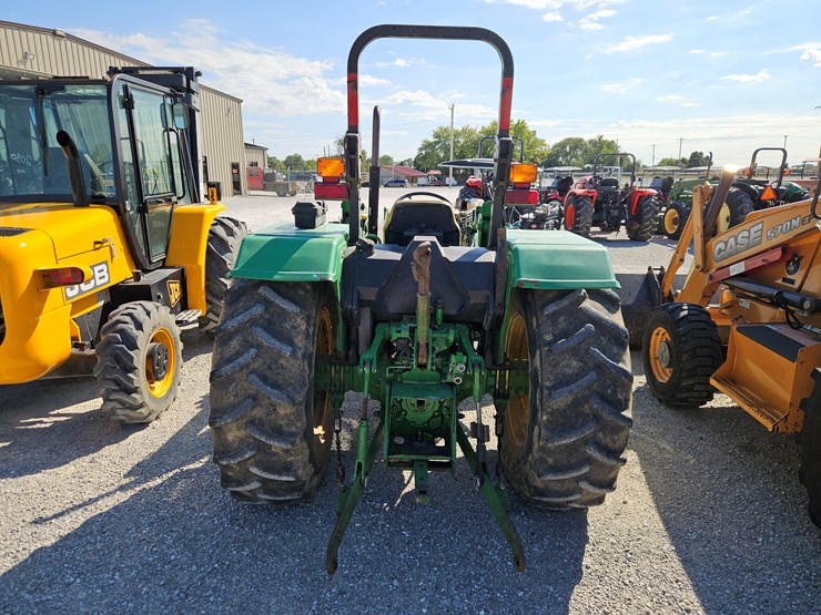 2009-john-deere-5065e-image-9