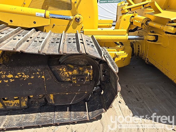 2022-komatsu-d71pxi-24-image-23