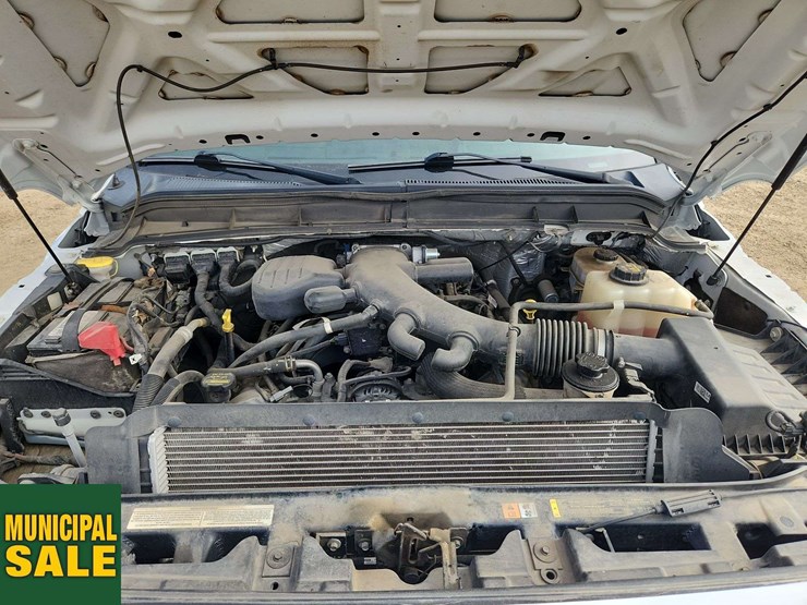 2012-ford-f550-image-25
