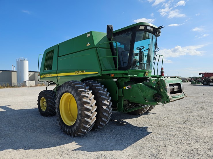 2004-john-deere-9660-sts-image-26