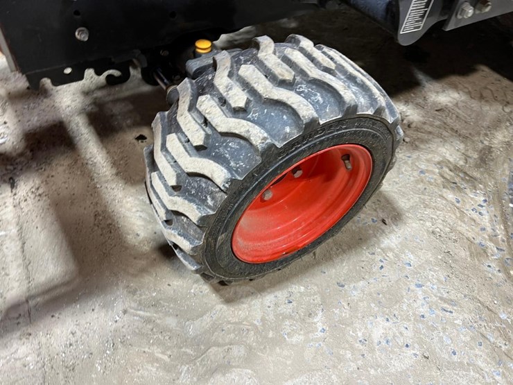 kubota-bx25-image-12