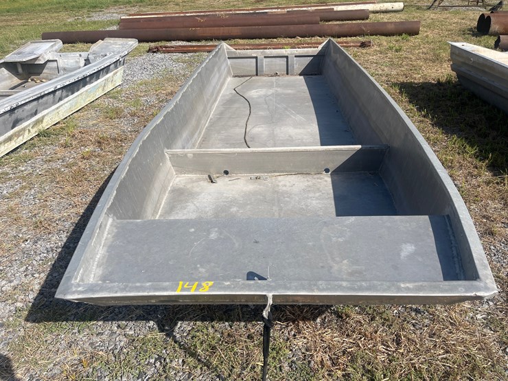 #148-•-alluminum-boat-hull-image-1