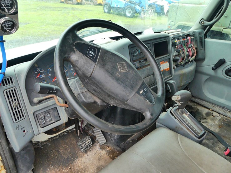 2002-international-4300-image-12