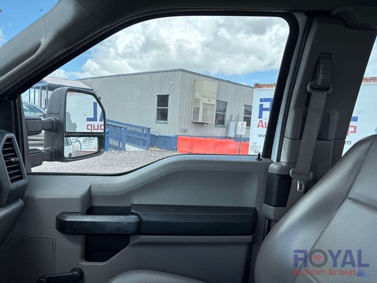 2017-ford-f250-image-15
