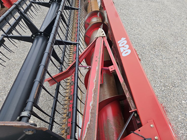 2005-case-ih-1020-image-3