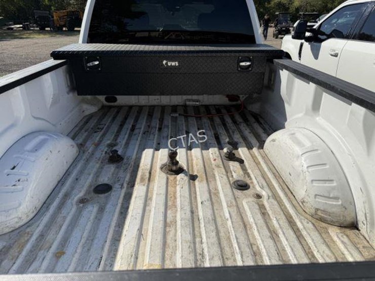 2020-ford-f350-image-11