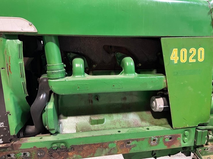 john-deere-4020-image-10