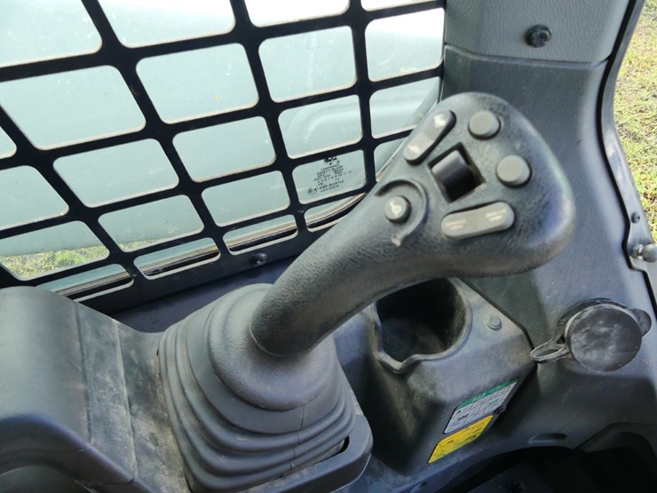 2022-bobcat-t66-image-13