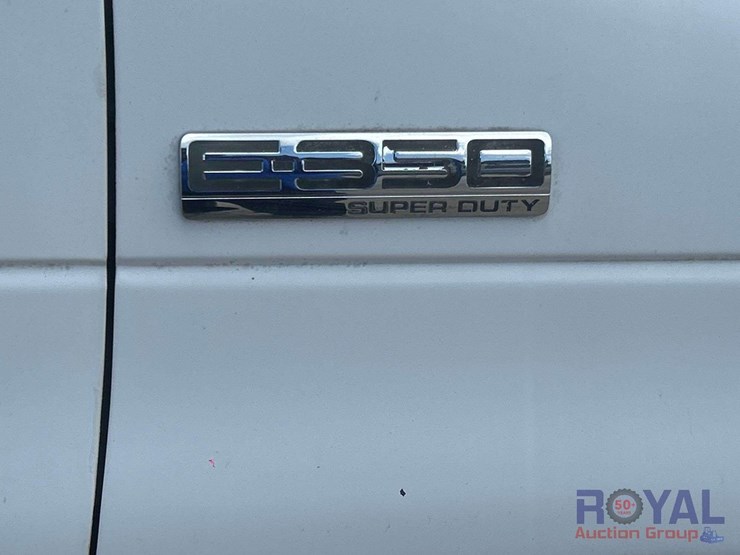 2006-ford-e350-image-36