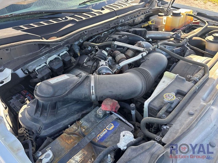 2019-ford-f350-image-15