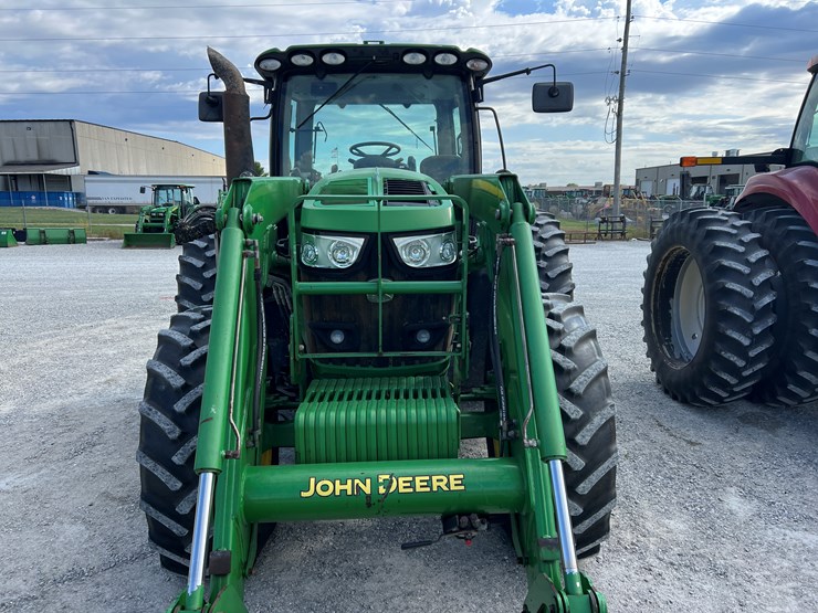 2014-john-deere-6175r-image-3