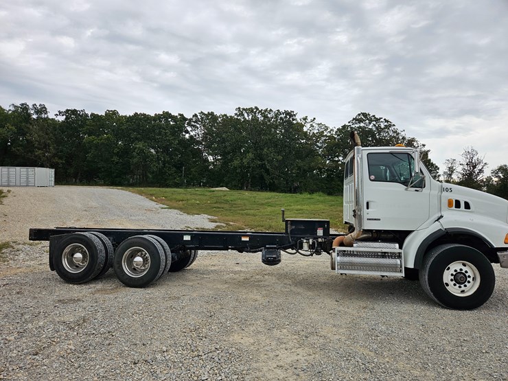 2008-sterling-l9500-image-20