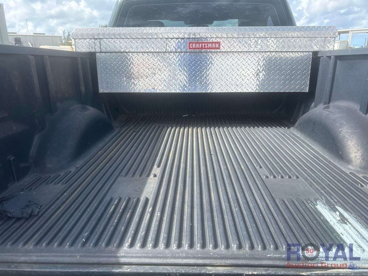 2017-ford-f150-image-25