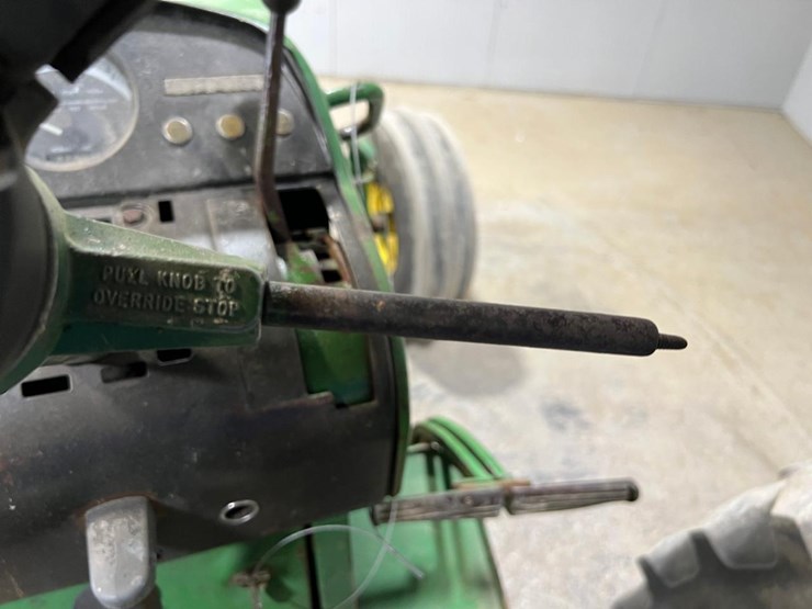 john-deere-4020-image-23