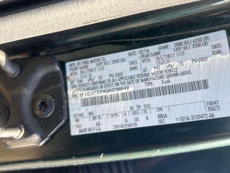 2016-ford-f150-image-5