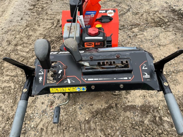 ariens-24"-walk-behind-snow-blower-image-7