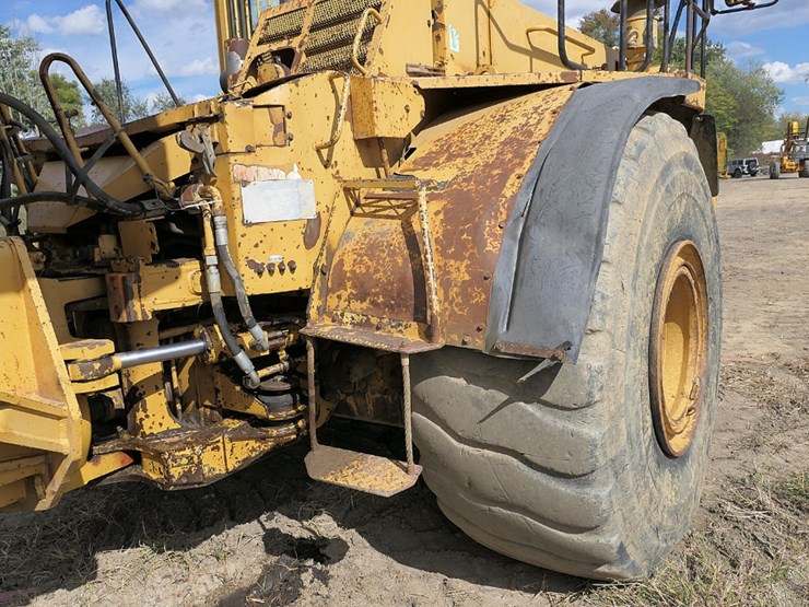 1994-caterpillar-d400d-image-23