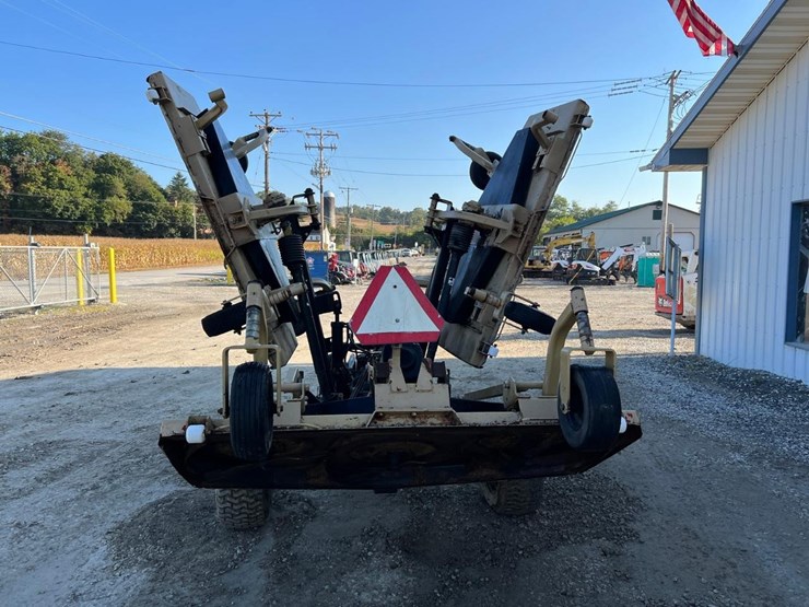 land-pride-16'-finish-mower-image-4
