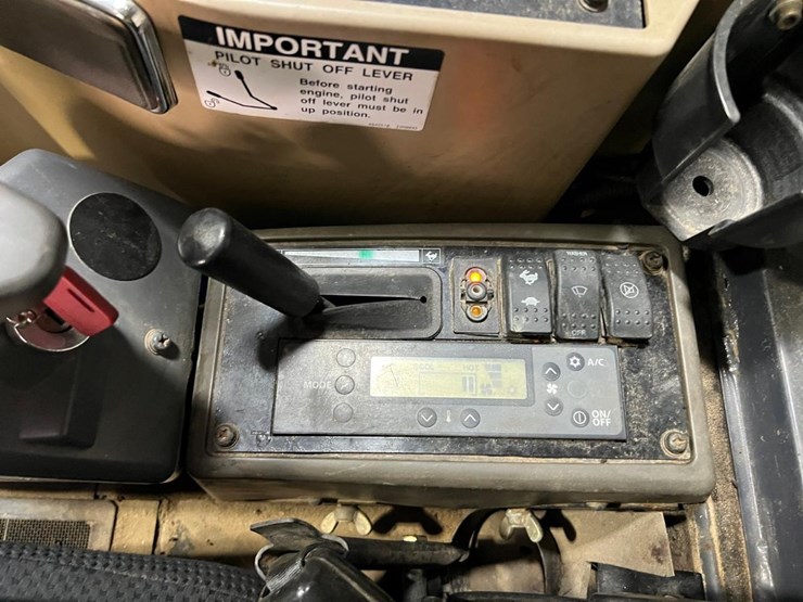 deere-27d-image-29