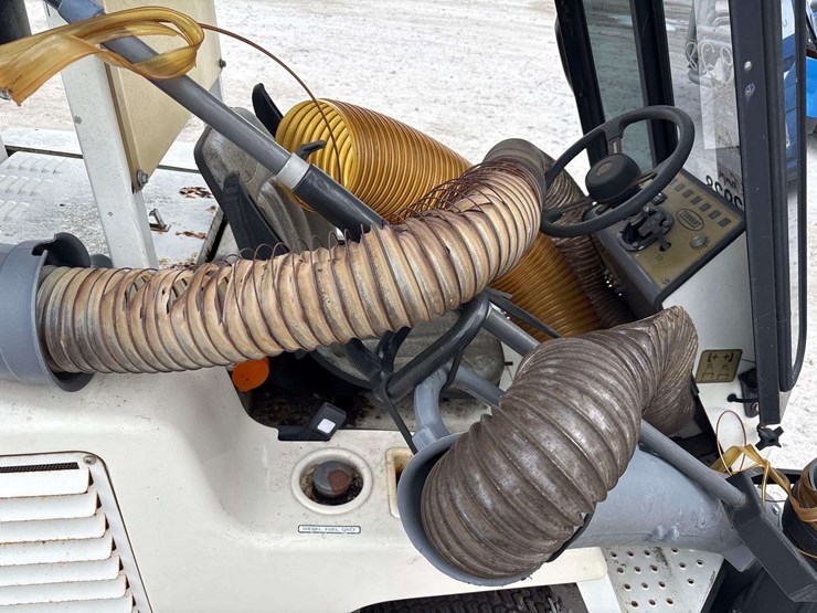 turf-vacuum-image-15