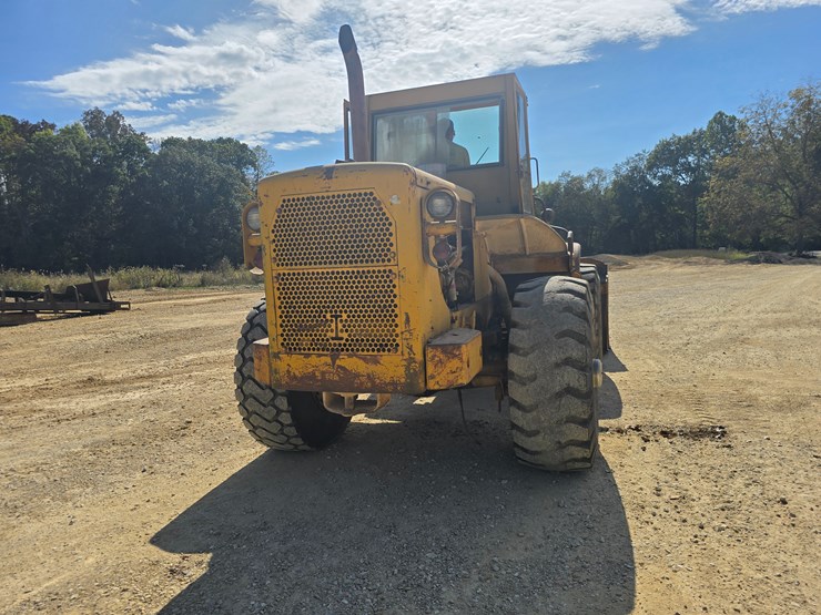 caterpillar-966b-image-21