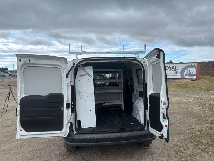 2021-ram-promaster-city-van-image-26