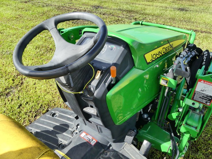 john-deere-1025r-image-12