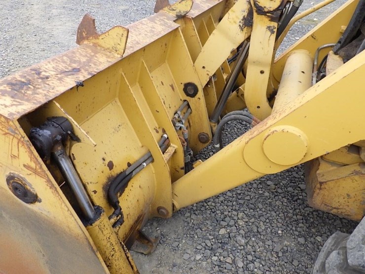 caterpillar-420d-image-26