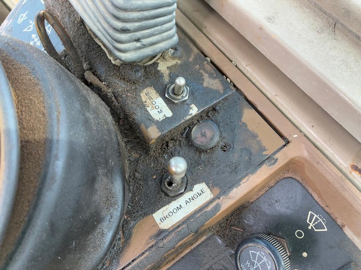 deere-544g-image-30