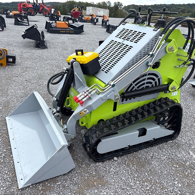 #29324 • NEW 2025 LANDHERO LDH-T460 MINI SKID STEER
