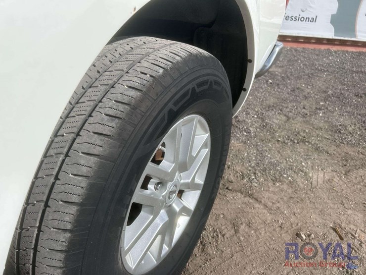 2017-nissan-frontier-image-5