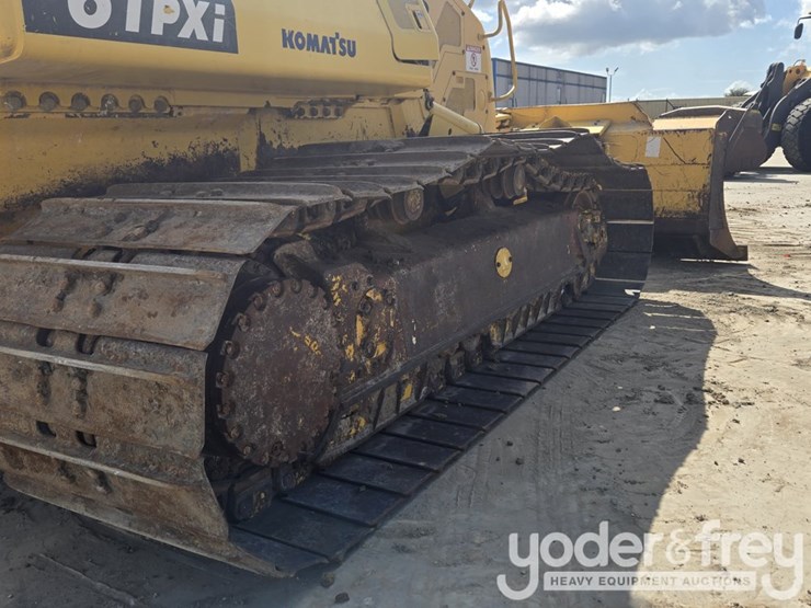 2018-komatsu-d61pxi-24-image-19