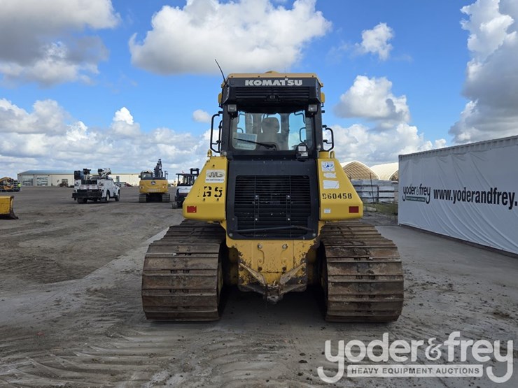 2018-komatsu-d61pxi-24-image-4