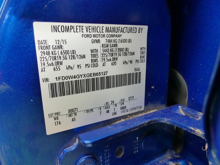 2016-ford-f450-xl-image-15