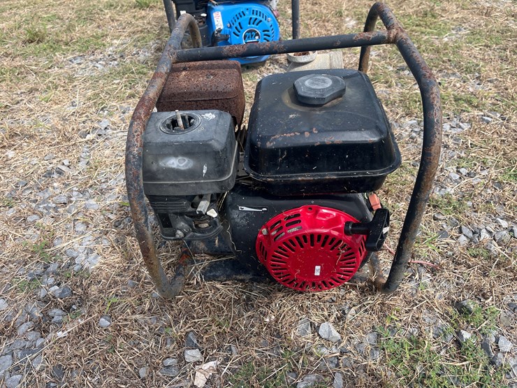 #186-•-gas-powered-trash-pump-image-1