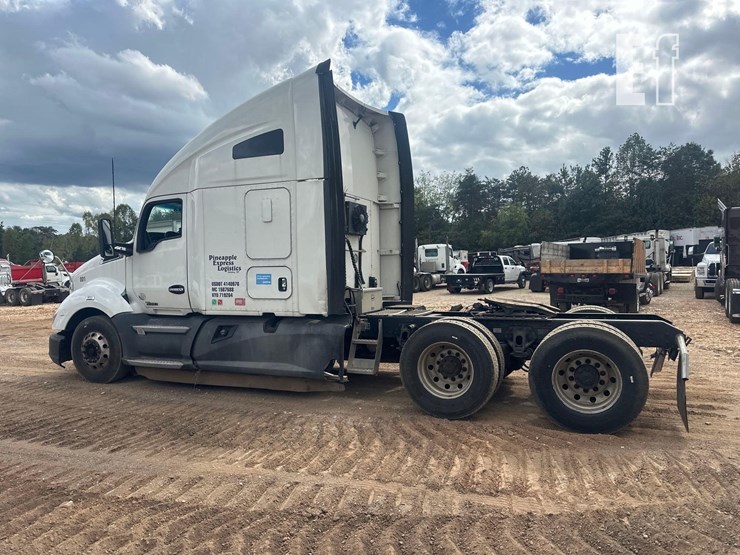 2019-kenworth-t680-image-4
