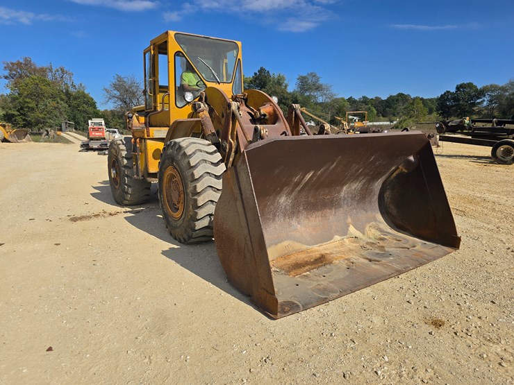 caterpillar-966b-image-38