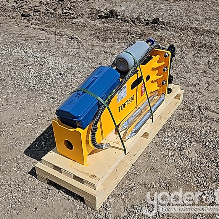 2025 CATERPILLAR 304