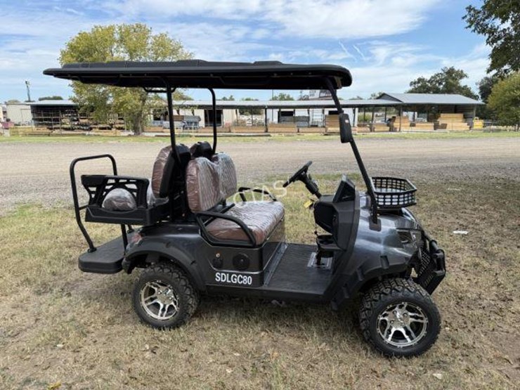 #352-•-sdlgc80-4-seater-golf-cart---battery-operated-image-1