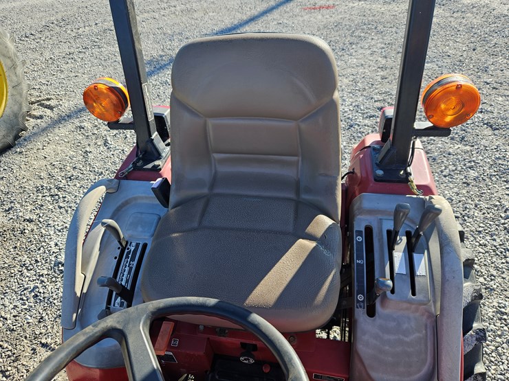 2005-case-ih-dx24-image-8