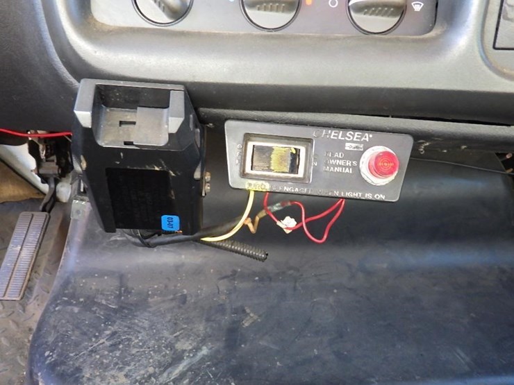 2008-gmc-c5500-11'-s/a-service-truck-image-48