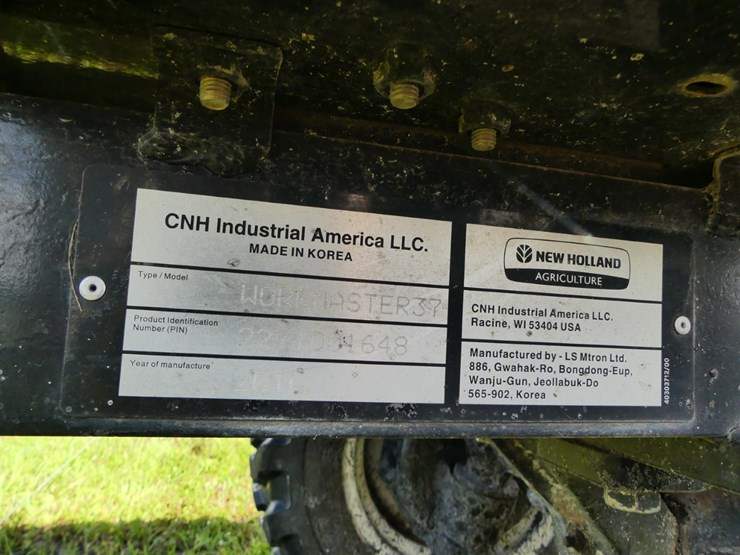 new-holland-workmaster-37-image-13