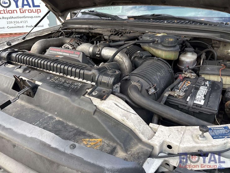 2003-ford-f550-image-16