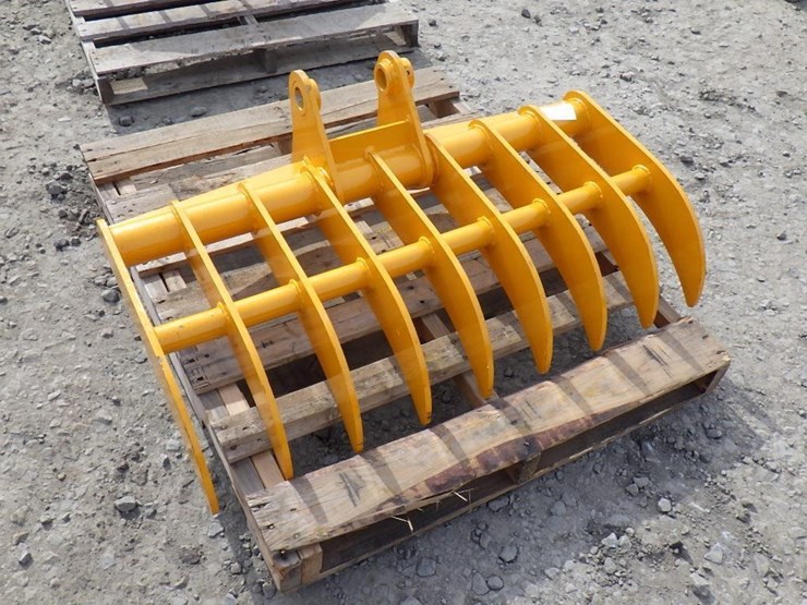 caterpillar-305-image-4