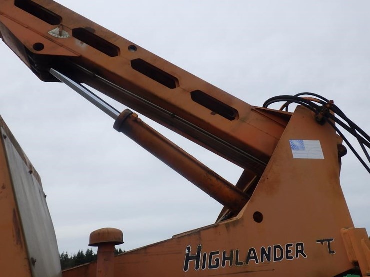 lull-644tt-34-telescopic-reach-lift-image-7