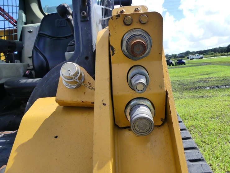 caterpillar-259d-image-9