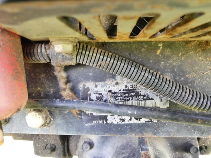 john-deere-3025e-image-14
