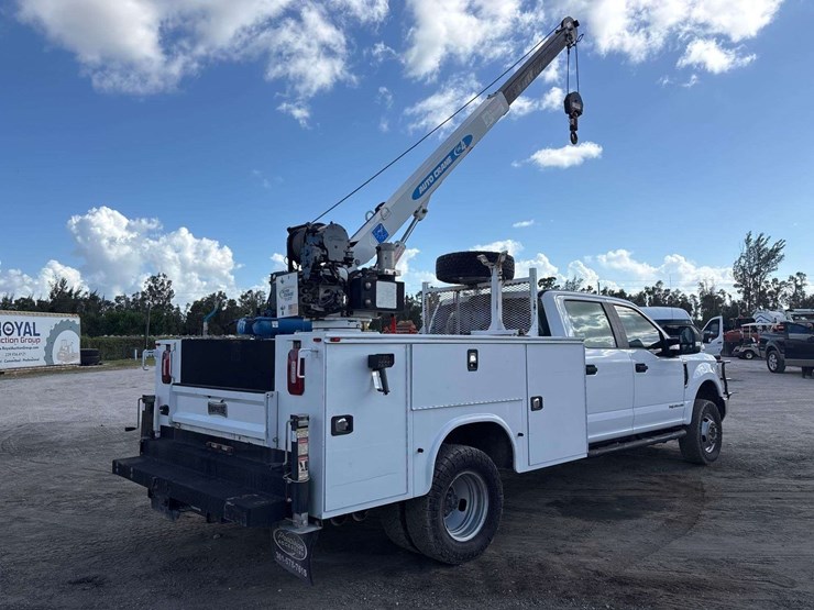 2019-ford-f350-image-3